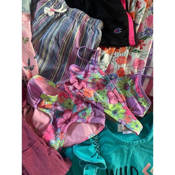 Girls Summer Clothing Lot Champion Old Navy Denim Overalls Dress Shorts Swim 5T - Picture 3 of 13